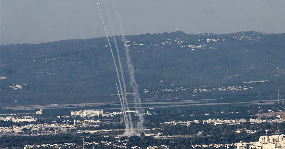 Hizbullah'ın İsrail'e roket saldırısı: 2 hafif yaralı