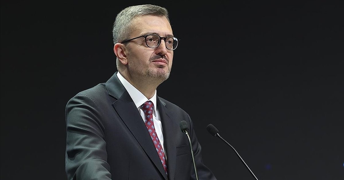 İletişim Başkanı Duran, Türkeş'i andı