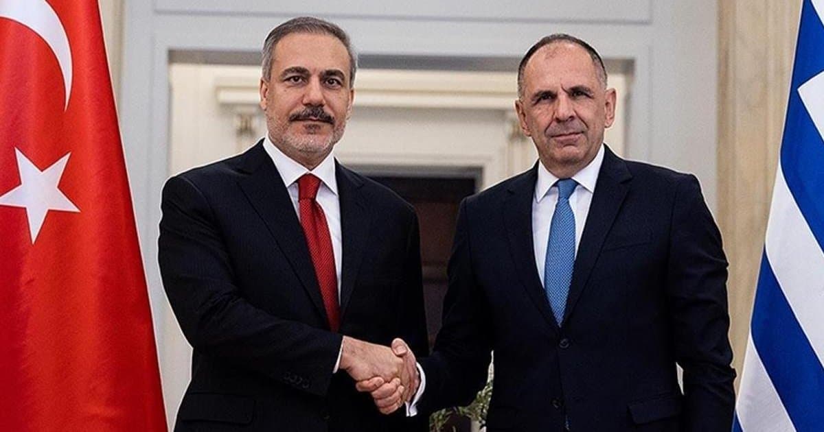 Dışişleri Bakanı Hakan Fidan Yunan mevkidaşı ile görüştü