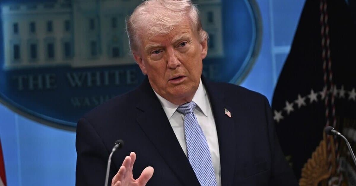 Trump'tan Küba açıklaması: Kısa sürede yönetimi devralacakları bir yer