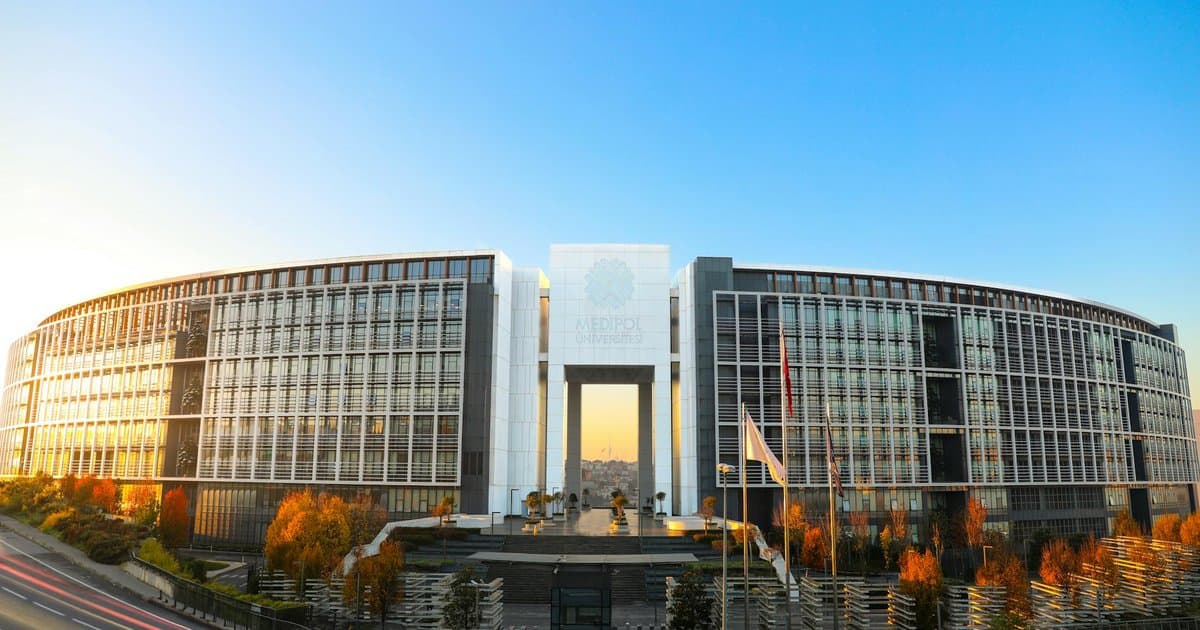 İran Dışişleri Bakanı Erakçi'den ABD'ye Uyarı