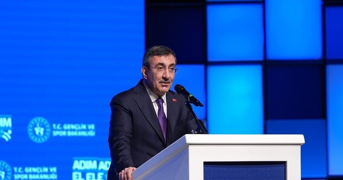 Cumhurbaşkanı Yardımcısı Yılmaz'dan bağımlılık açıklaması