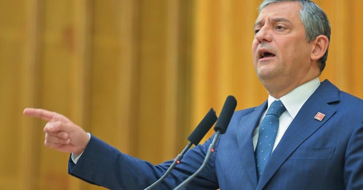 CHP'de sahaya çıkmayanlar gündemde