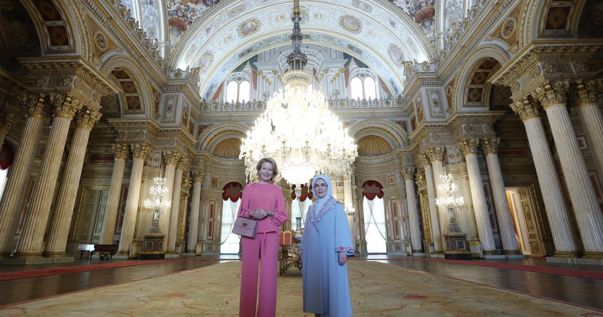 Emine Erdoğan, Belçika Kraliçesi Mathilde ile görüştü