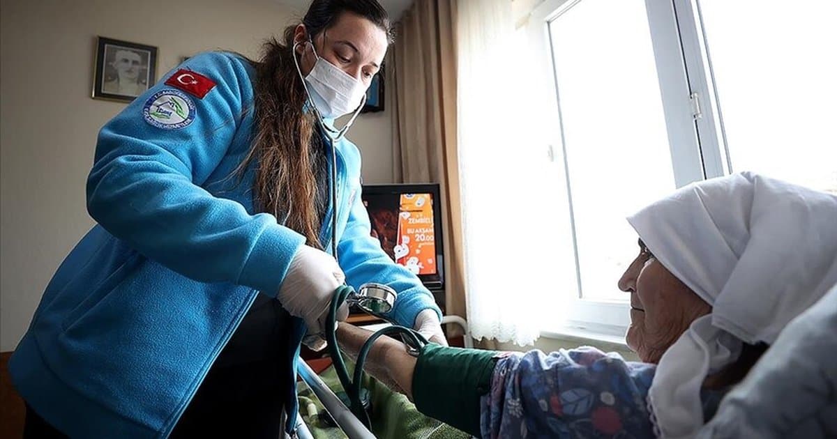 Engelli vatandaşlar yatılı bakım hizmetinden yararlanıyor