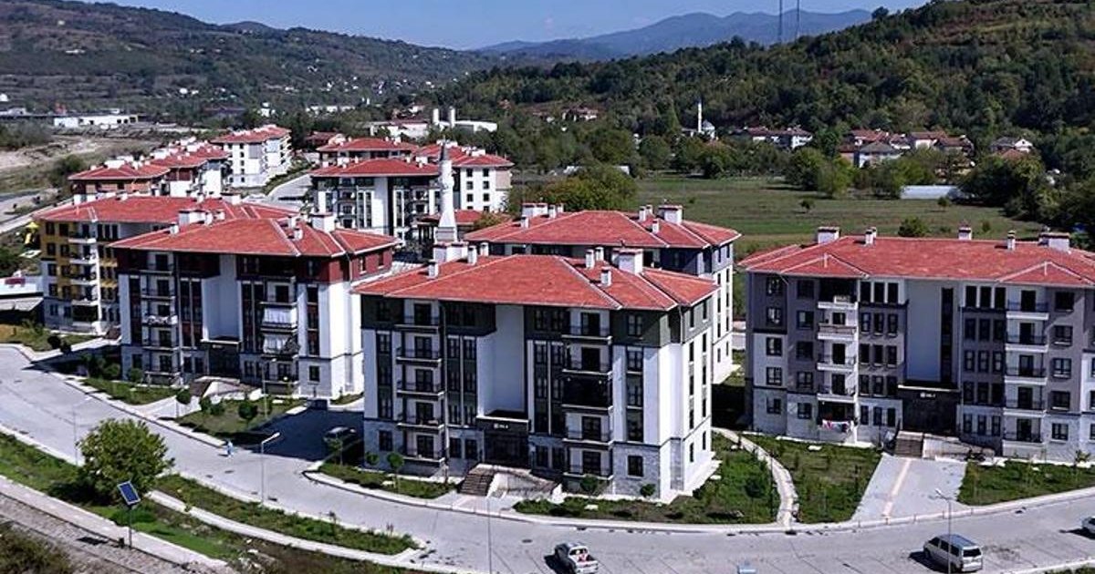 Bakan Kurum: Anahtarlar Zonguldak'ta mutluluğun kapısını açtı