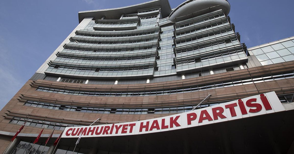 Kemal Kılıçdaroğlu'ndan Eski PM'ye Görev Dilekçesi