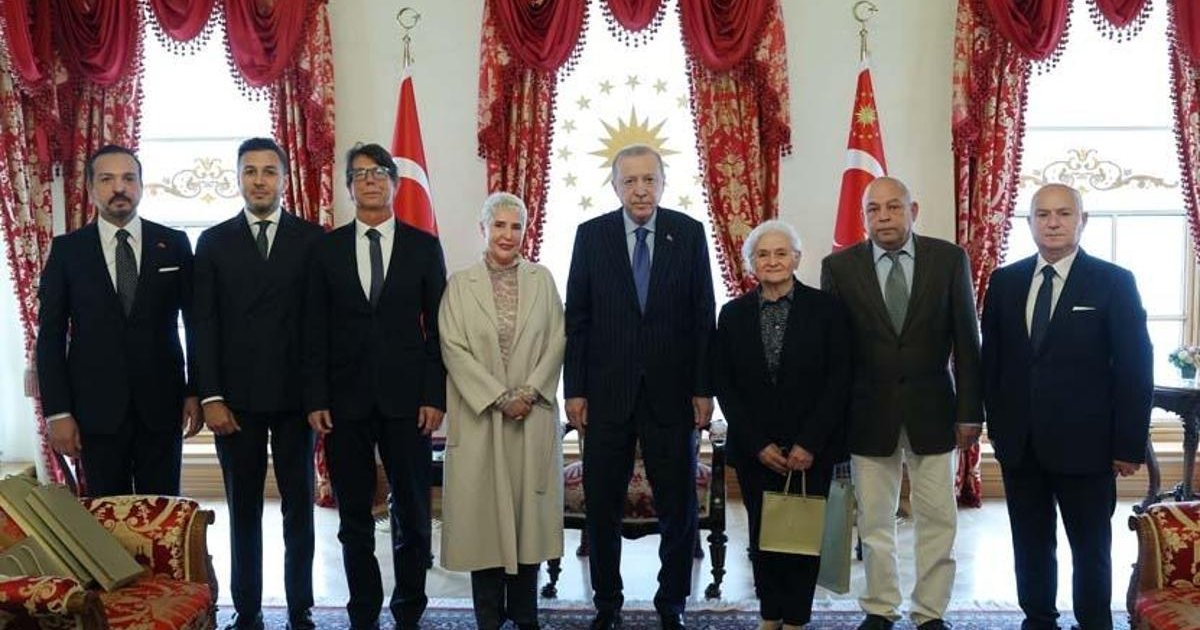 Cumhurbaşkanı Erdoğan'dan Adnan Menderes'in ailesine kabul