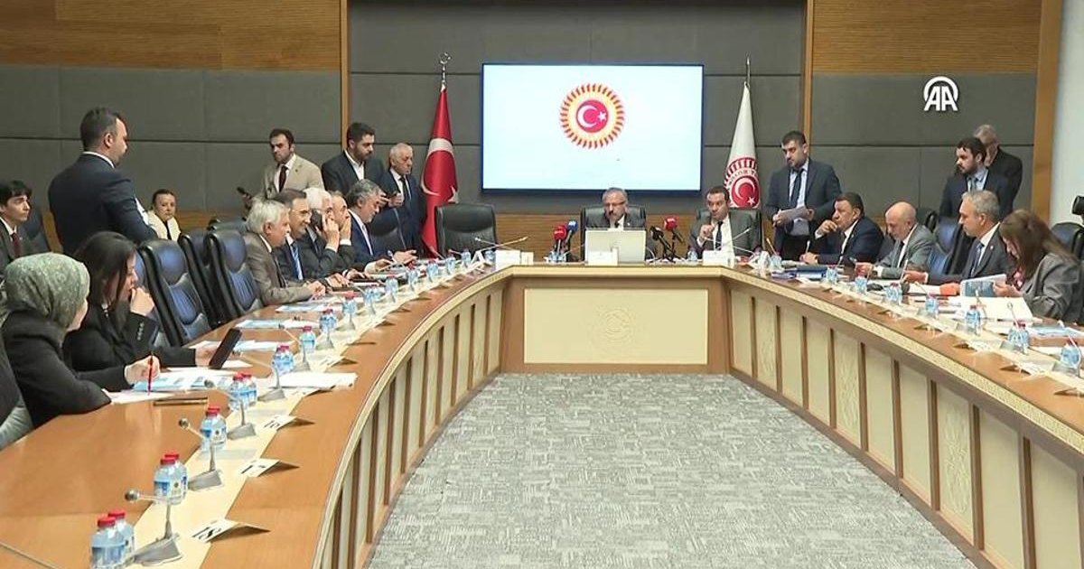 Okul saldırıları: Sanal medya detayları