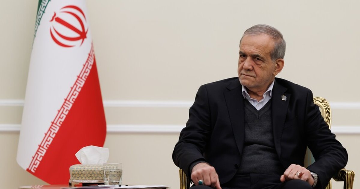 İran Cumhurbaşkanı Pezeşkiyan'ın istifa iddiaları yalandı