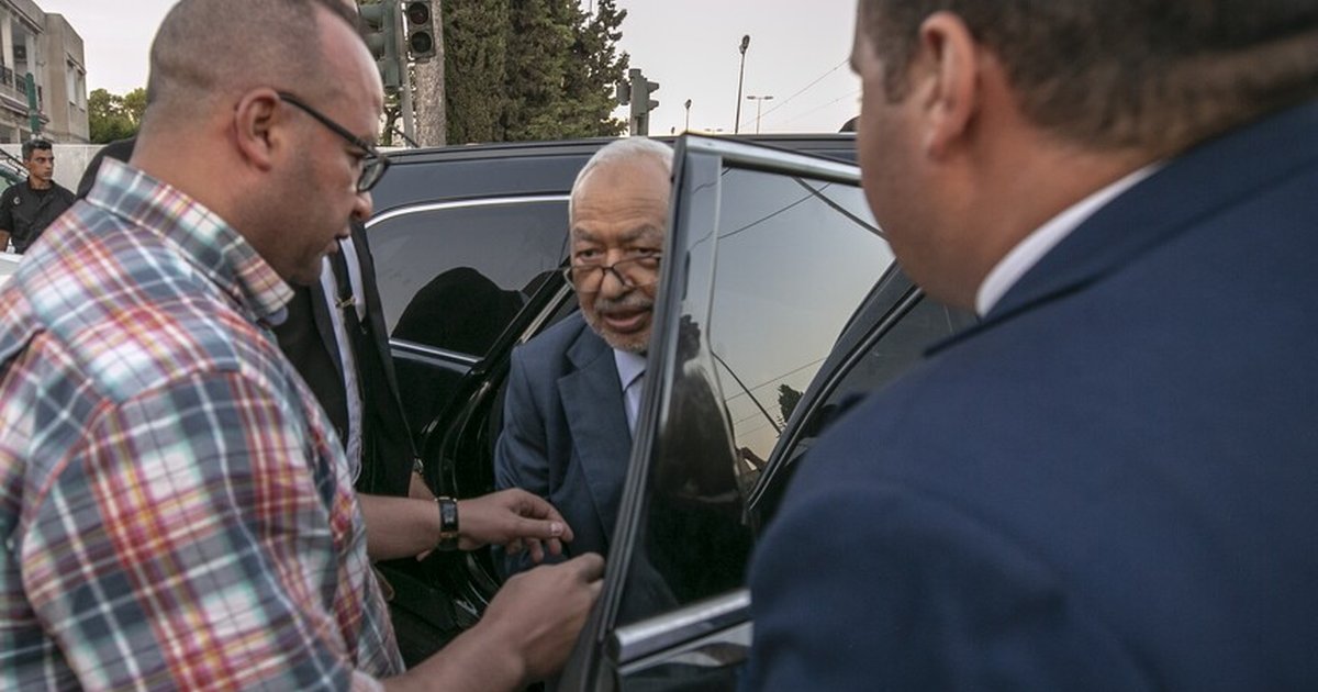 Tunus'ta Gannuşi'ye müebbet hapis cezası