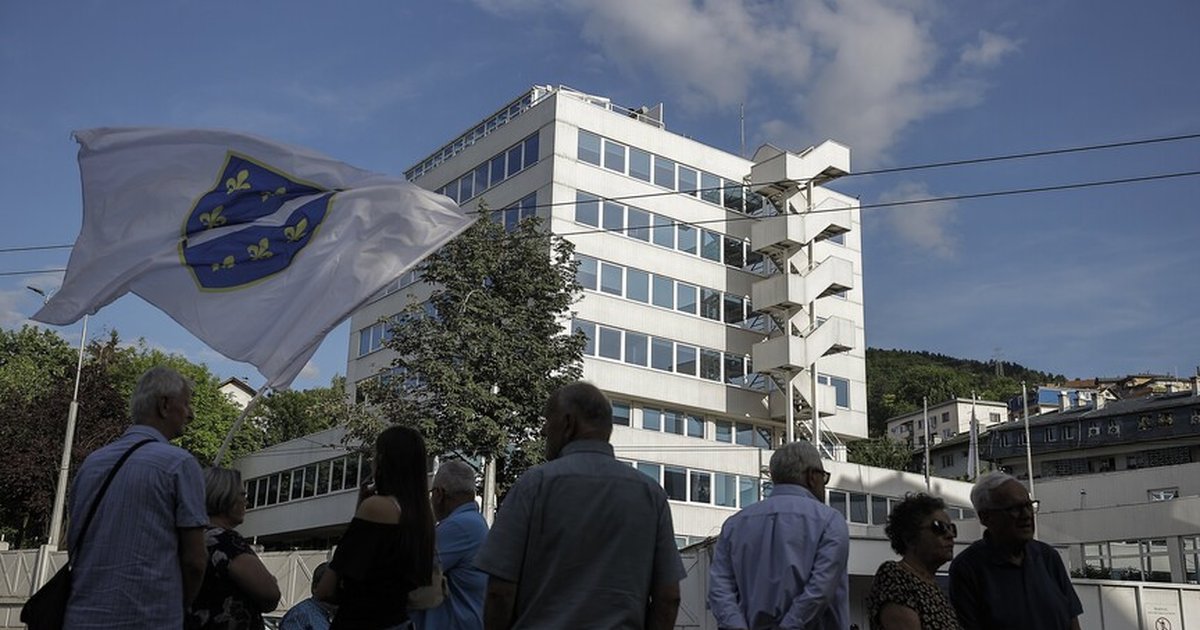 Bosna Hersek'te yeni yüksek temsilci seçimi ertelendi