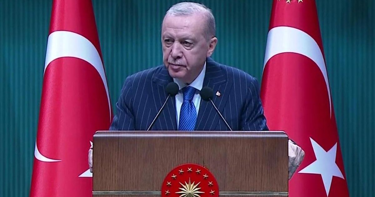 Cumhurbaşkanı Erdoğan: Türkiye Krizleri Başarıyla Yönetiyor