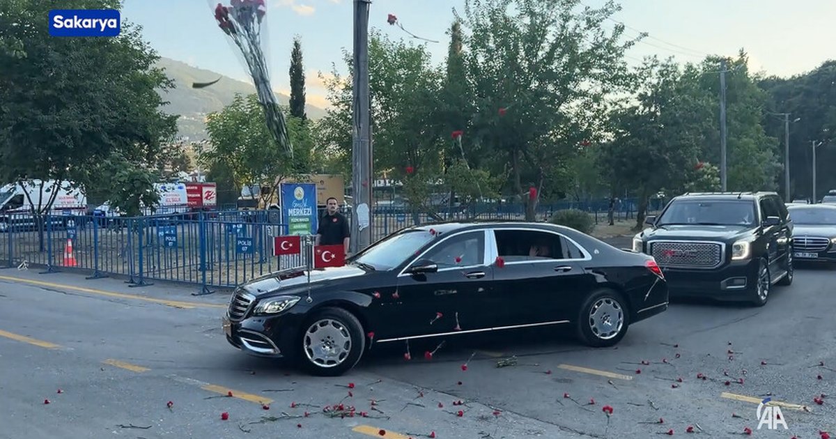 Cumhurbaşkanı Erdoğan Sapanca'ya geldi