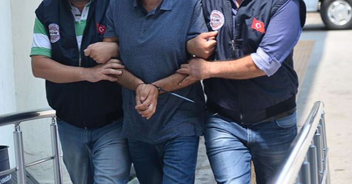 2 FETÖ üyesi Yunanistan sınırında yakalandı