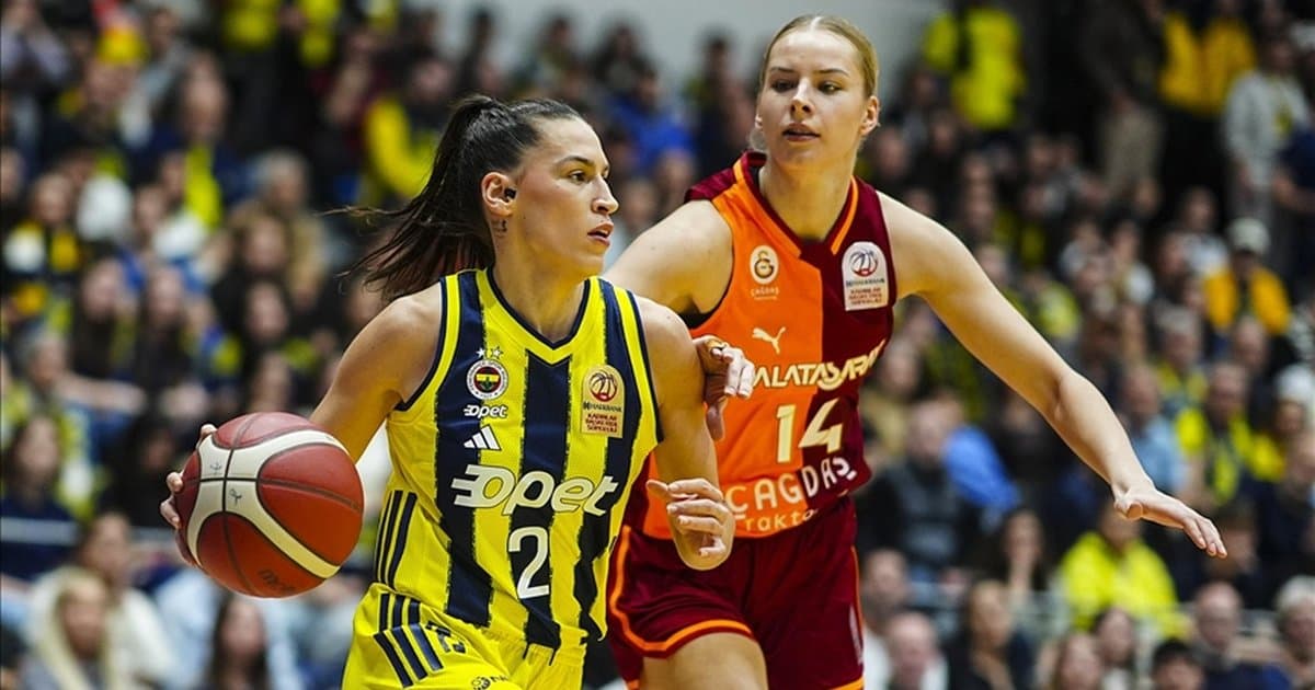 Fenerbahçe Opet ve Galatasaray final serisinde karşı karşıya