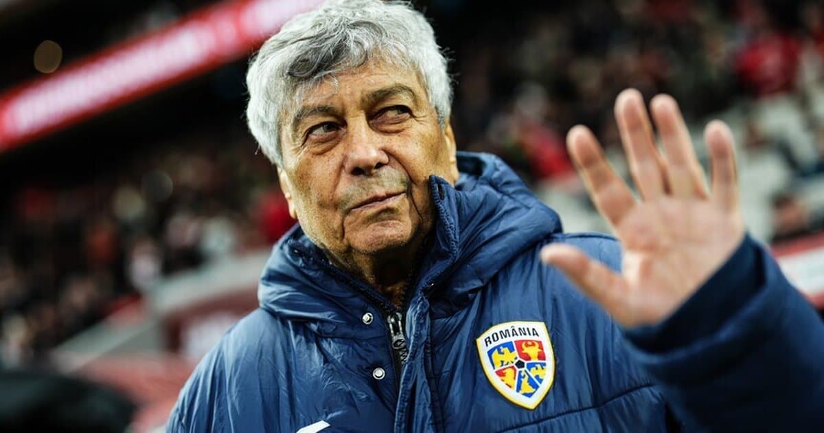 Mircea Lucescu için saygı duruşu