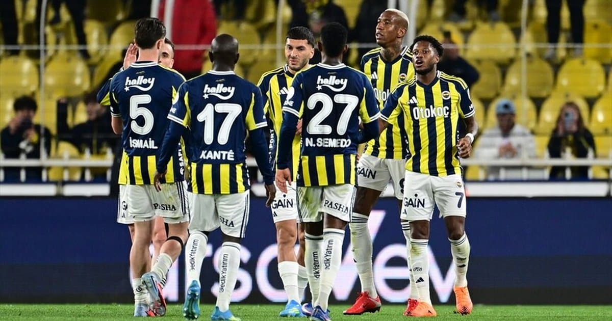 Fenerbahçe, Talisca'nın golleriyle Başakşehir'i mağlup etti