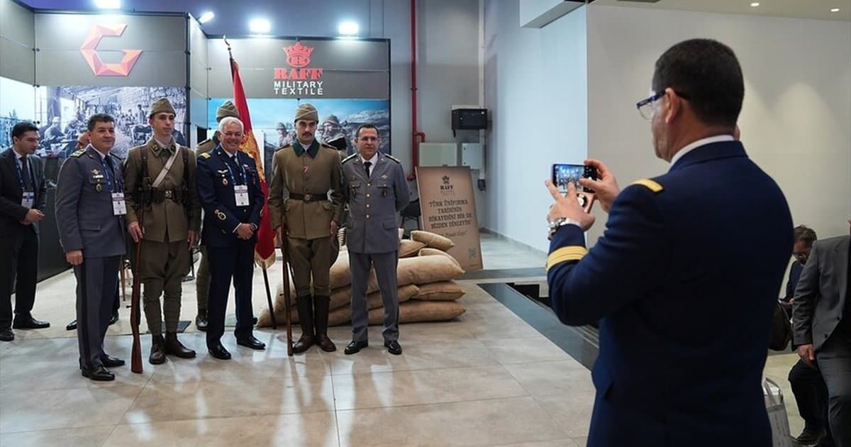 RAFF Military Textile, SAHA 2026'da tarihi üniformaları sergiledi