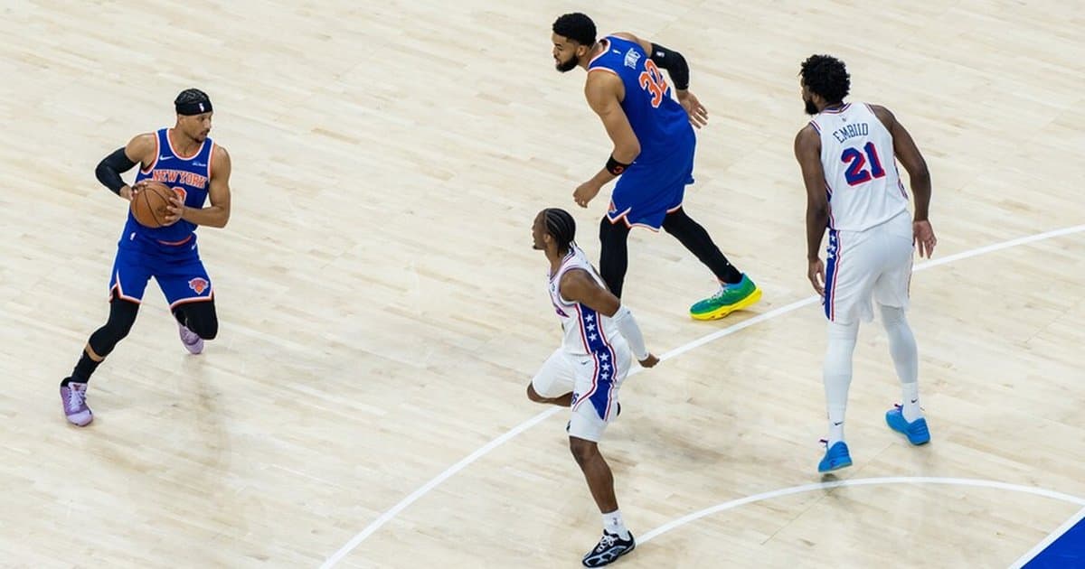 Knicks, 76ers'ı süpürerek konferans finaline çıktı