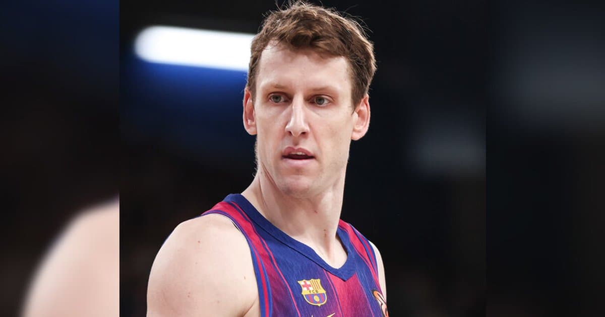Jan Vesely Basketbolu Bırakıyor