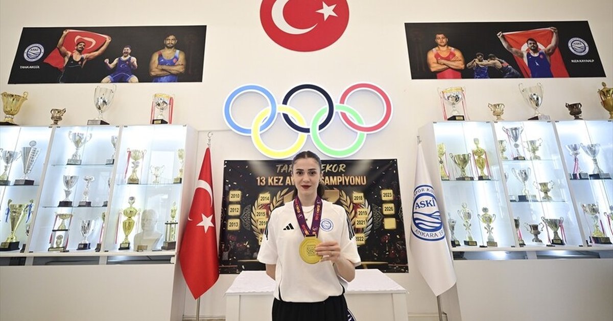 Milli tekvandocu Merve Dinçel olimpiyat şampiyonu olmak istiyor