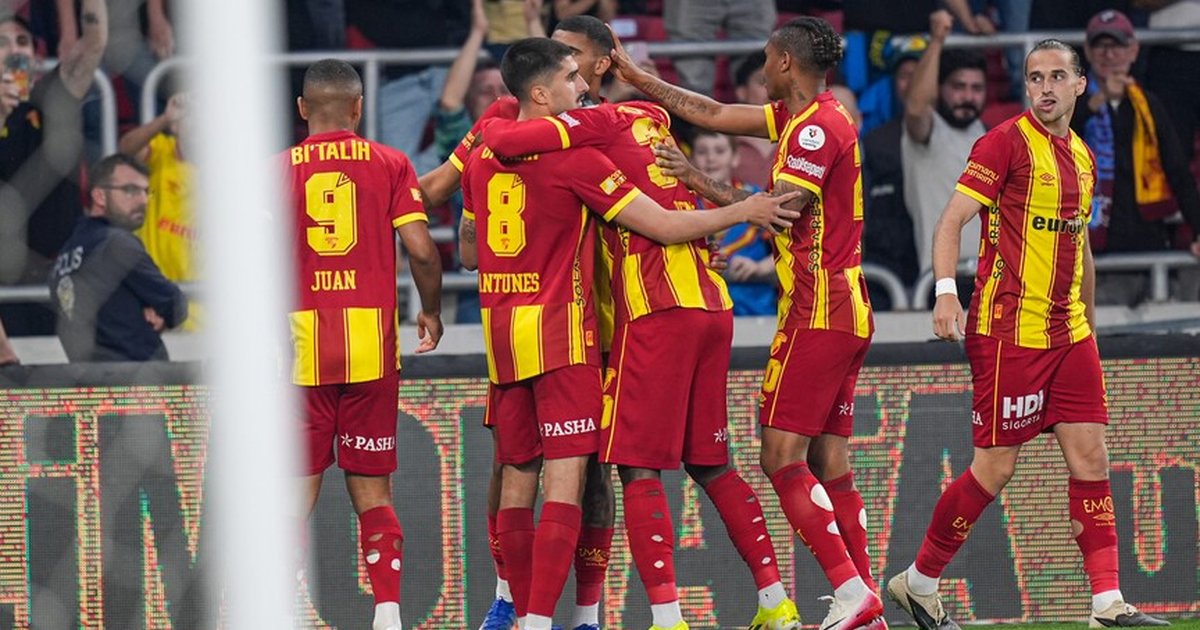 Göztepe'de Ekrem Kılıçarslan ve Krastev ile yollar ayrıldı