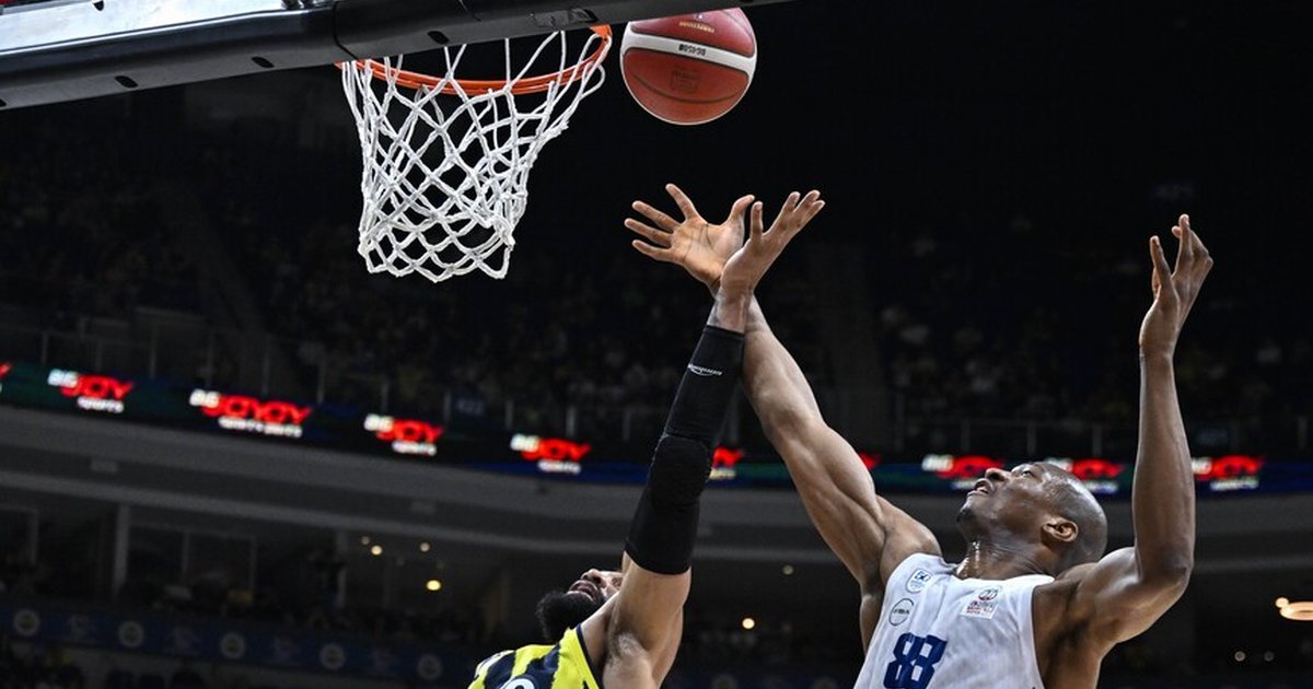 Anadolu Efes, Fenerbahçe Beko'yu konuk edecek