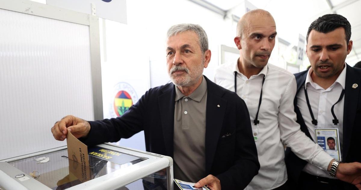 Aykut Kocaman'dan Fenerbahçe açıklaması