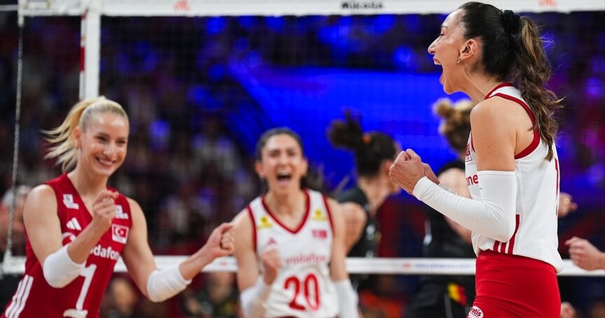 A Milli Kadın Voleybol Takımı, Belçika'yı 3-0 yendi