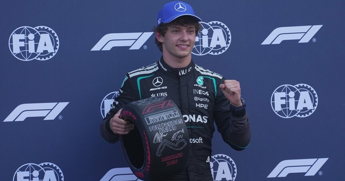 Kimi Antonelli Formula 1 Büyük Britanya'da sprinti kazandı