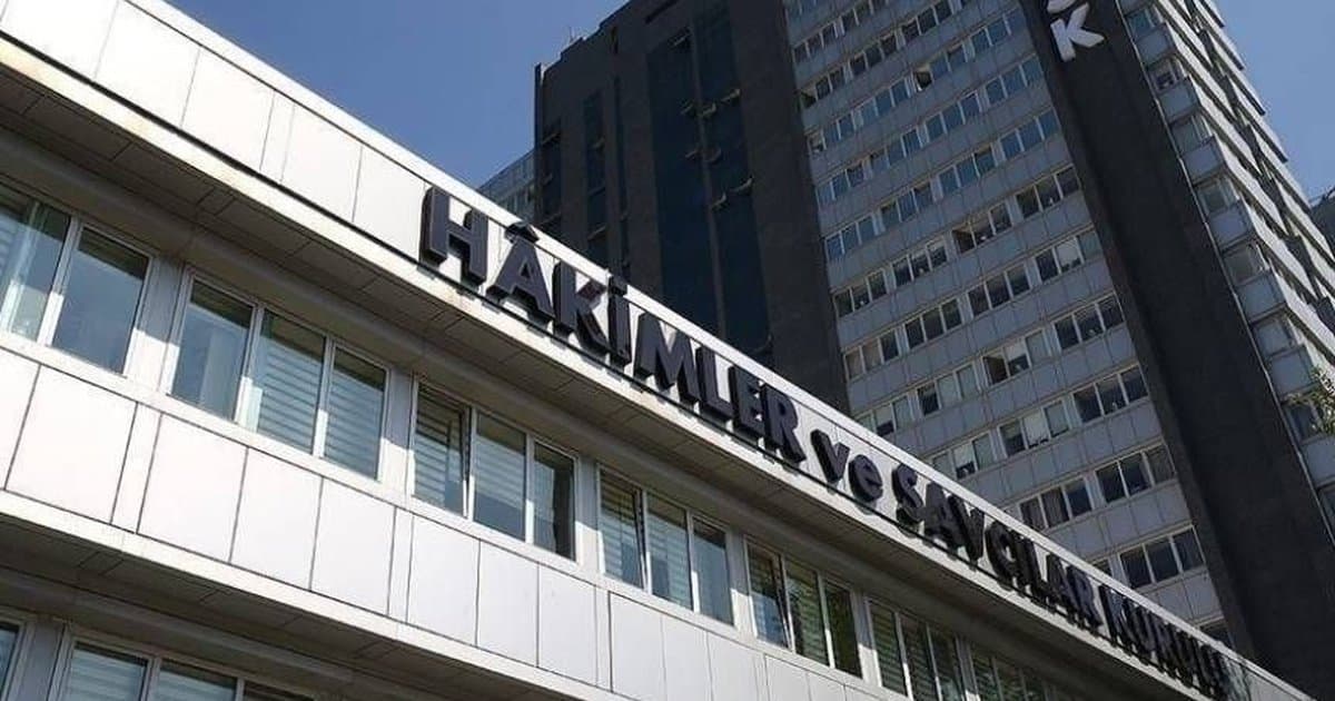 12 Hakim ve Savcının Görev Yeri Değişti