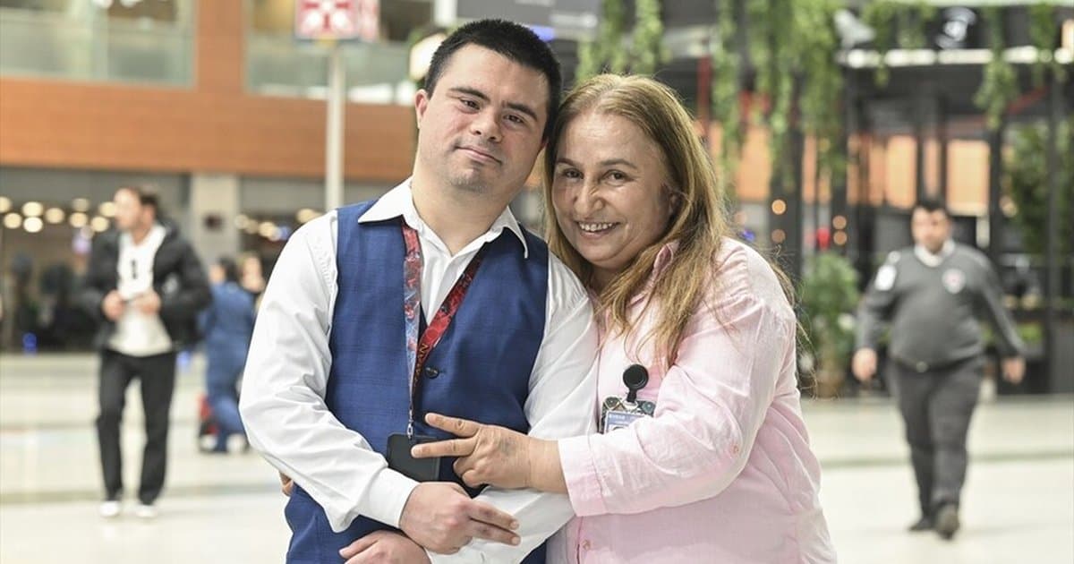 Down sendromlu oğlunun desteğiyle hayata tutunan kadın