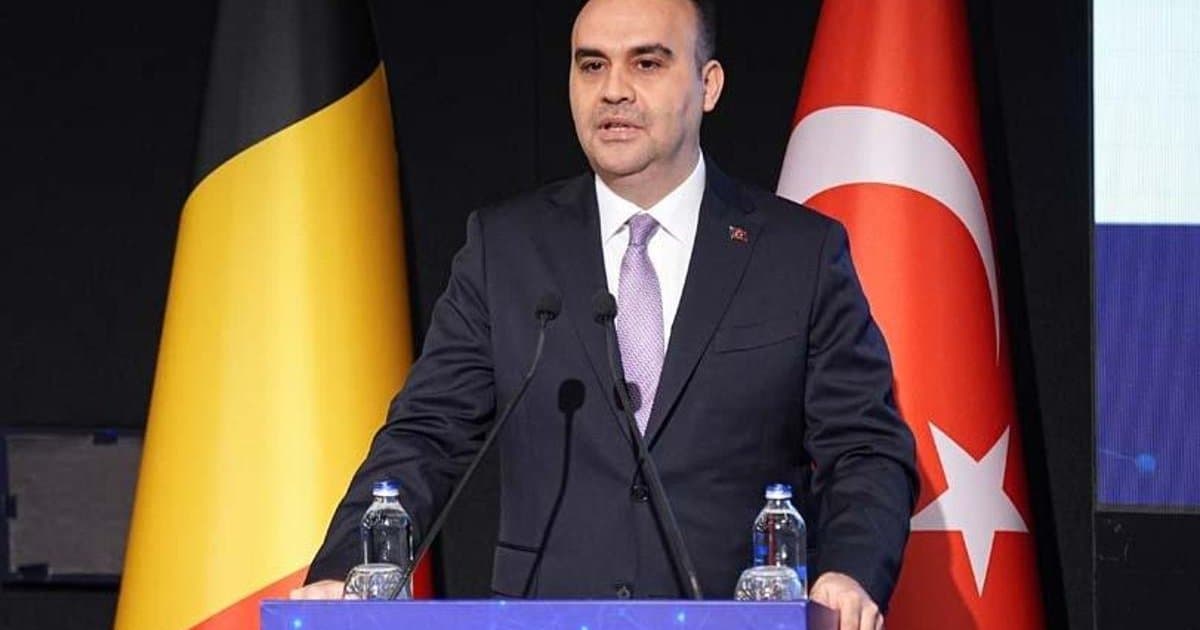 Sanayi ve Teknoloji Bakanı Fatih Kacır'dan Avrupa'ya mesaj