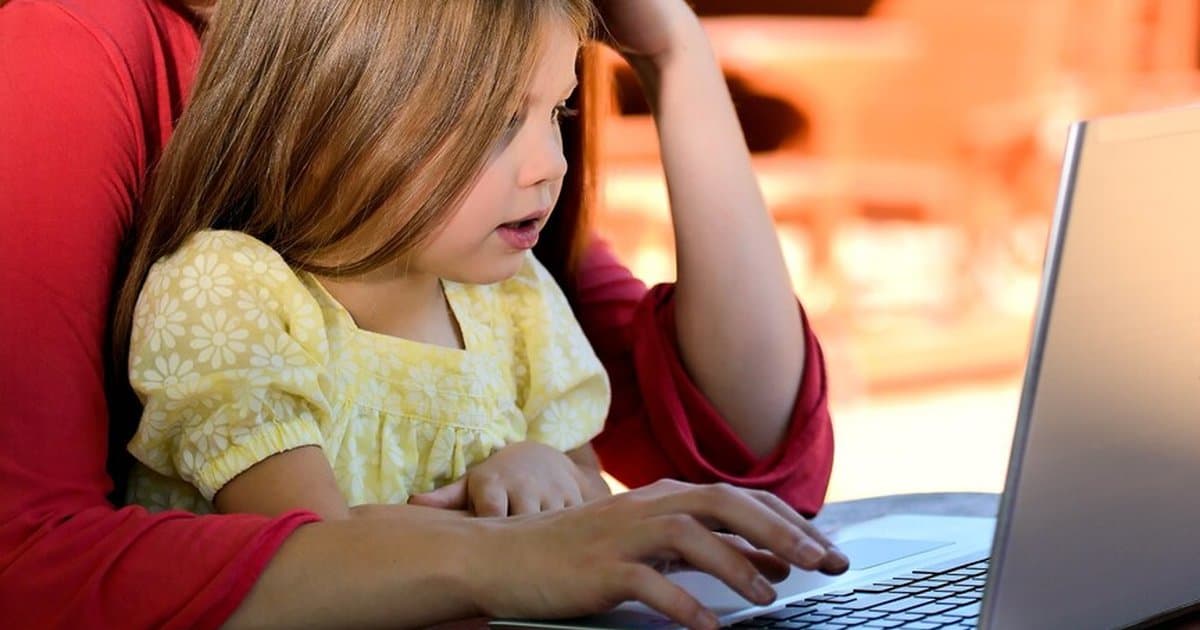 AB Komisyonu: Teknoloji şirketleri çocukları meta olarak görmemeli