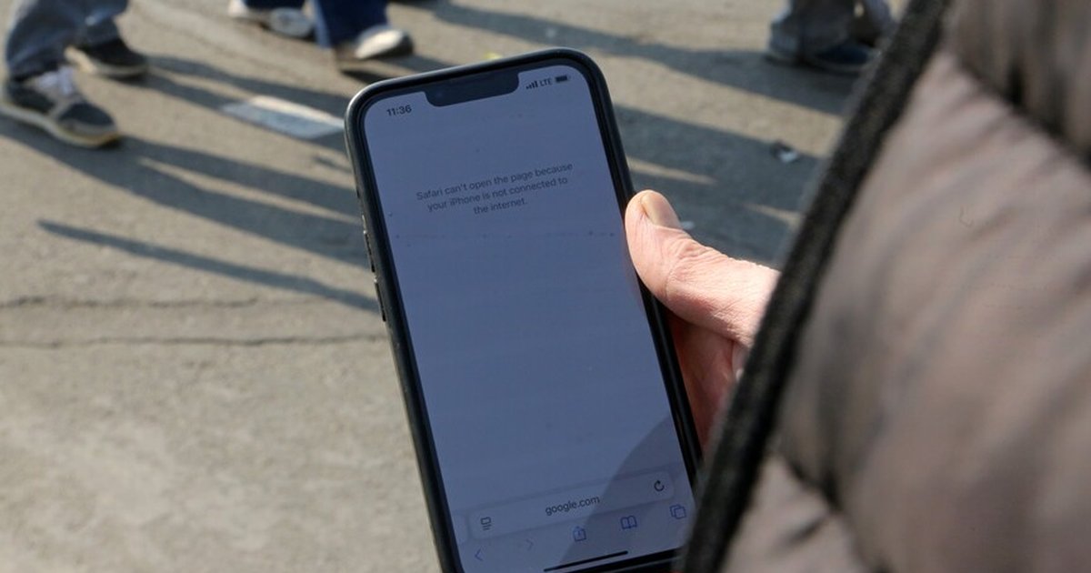 İran'da İnternet Kısıtlamaları Kararı Askıya Alındı