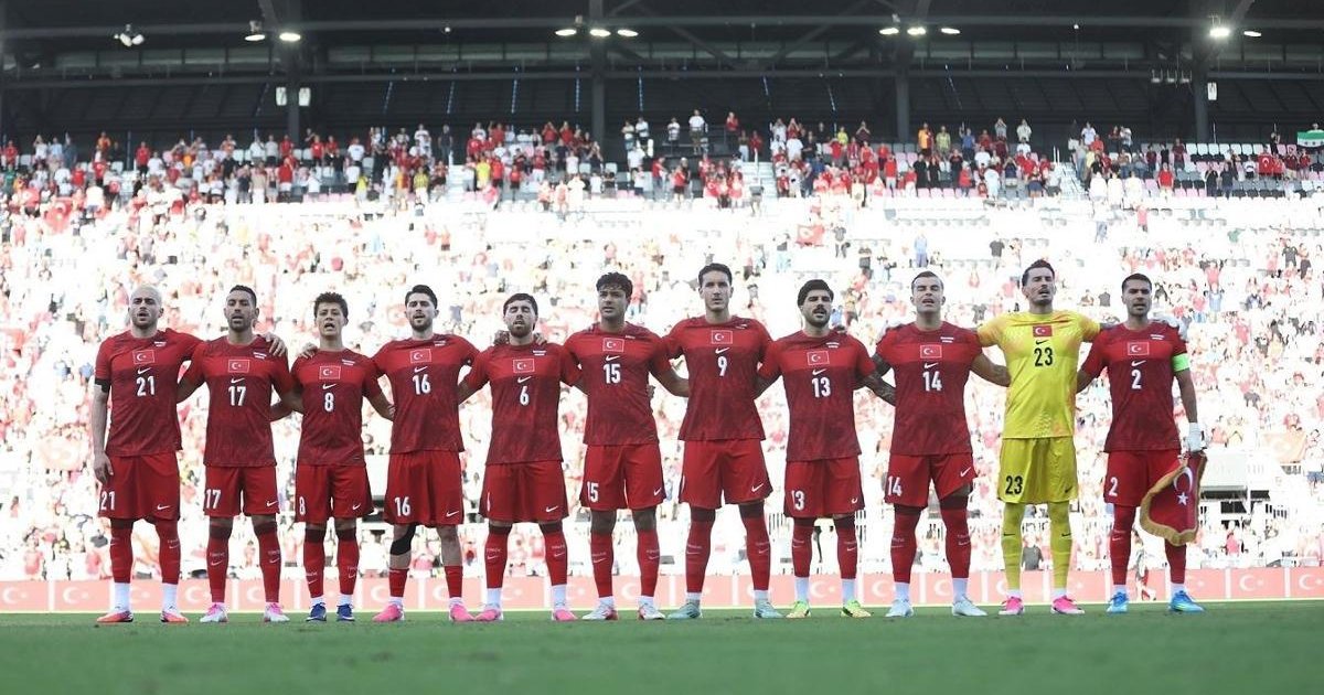 Montella'dan İki Oyuncu İçin Sürpriz Karar