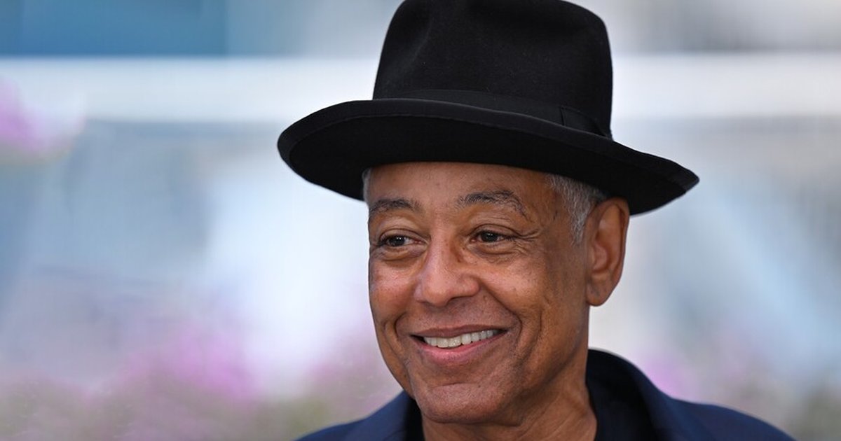 Giancarlo Esposito Müslüman oldu