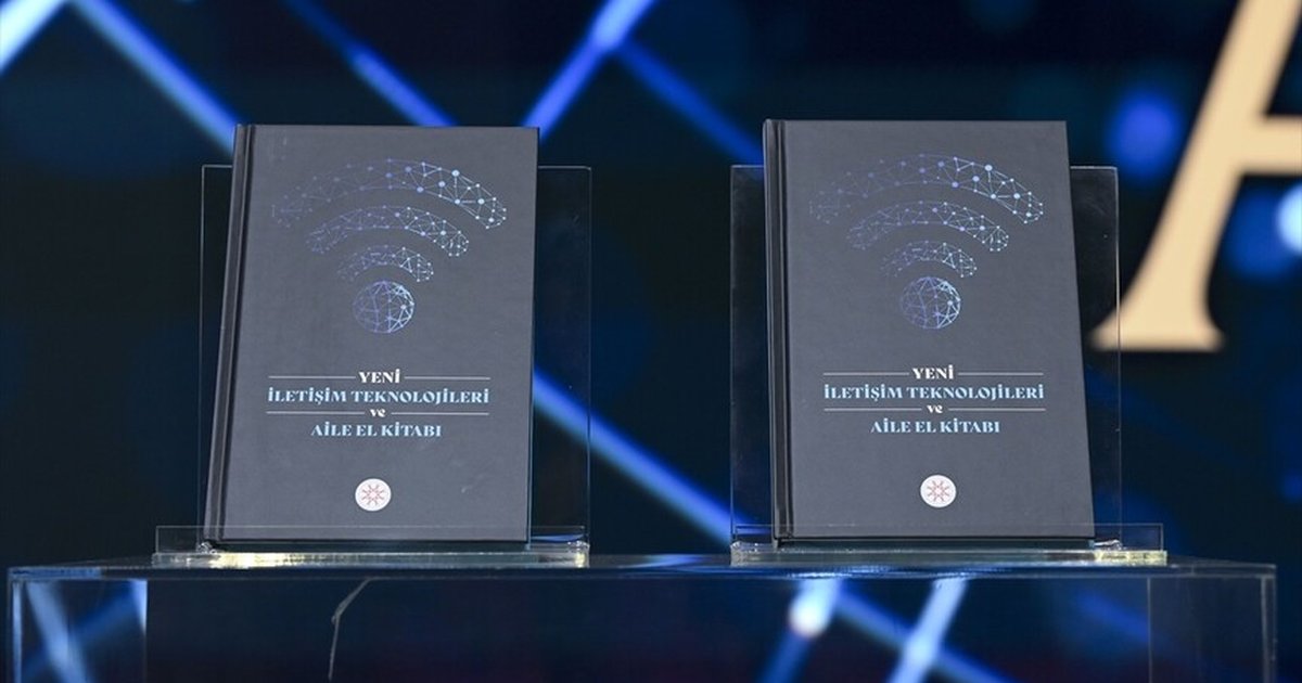 İletişim Başkanlığı'ndan 'Yeni İletişim Teknolojileri ve Aile' el kitabı