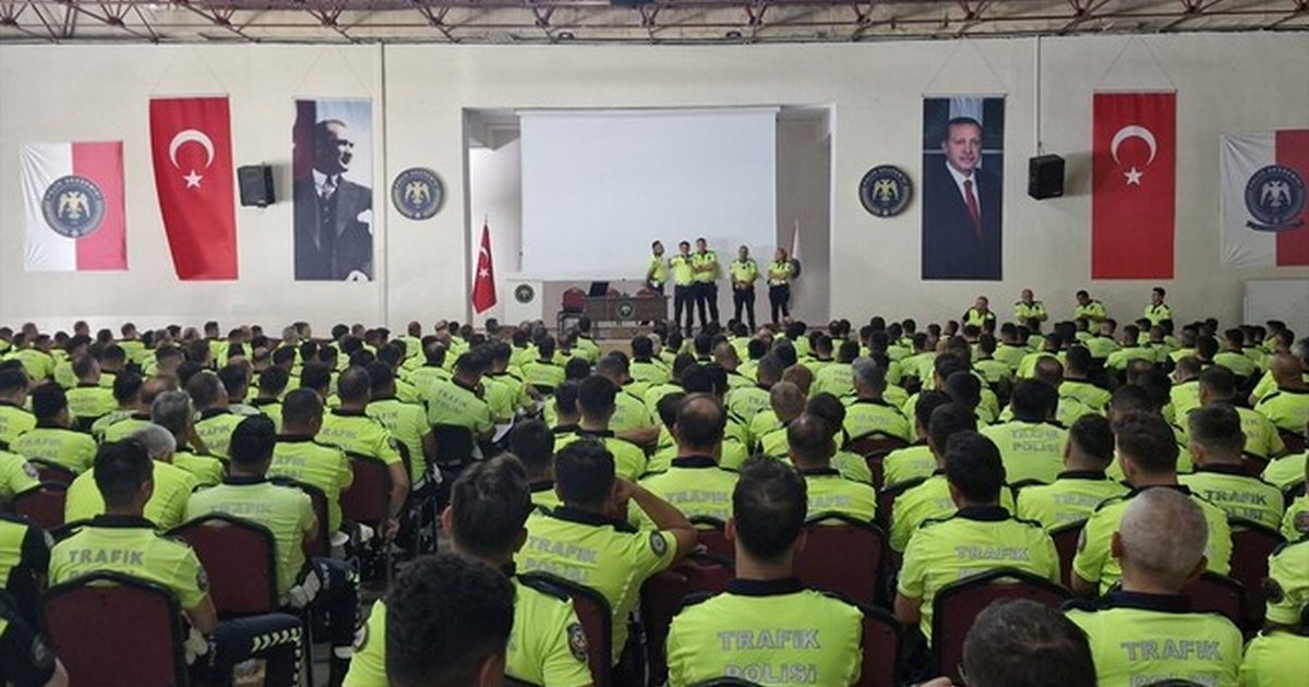 NATO Zirvesi için trafik polislerine koordinasyon eğitimi