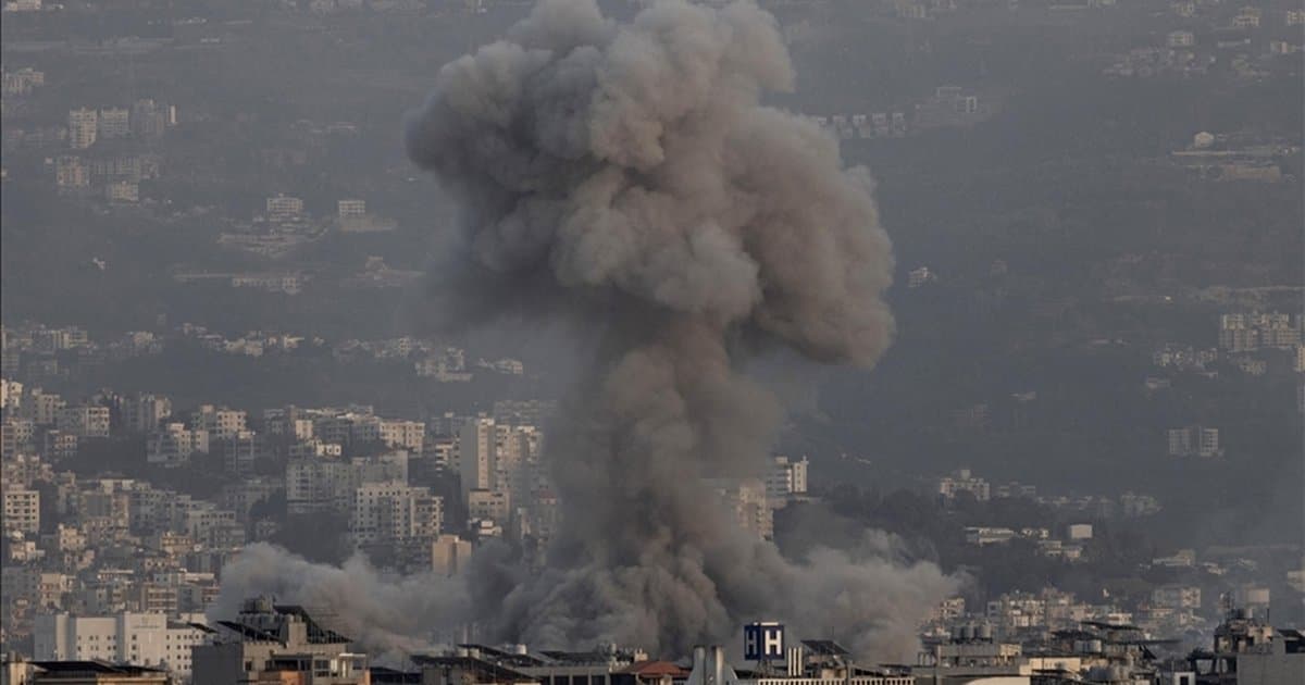 Lübnan'ın güneyinde Arkub bölgesi İsrail saldırılarının hedefinde