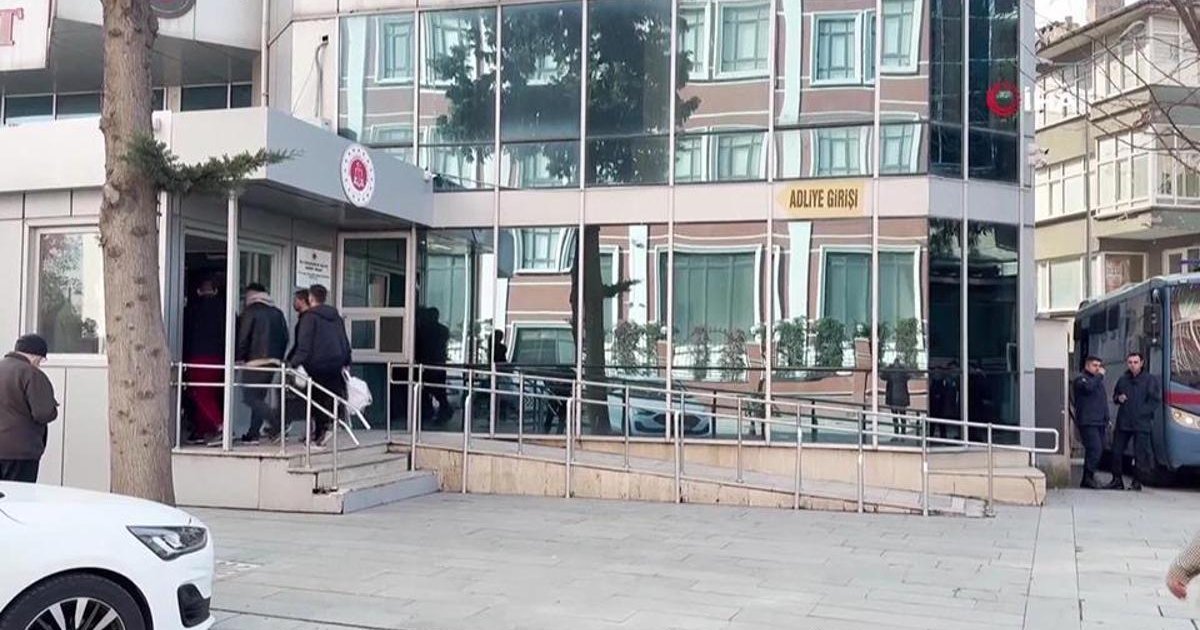 Adli emanet soygunu şüphelileri İstanbul'a getirildi