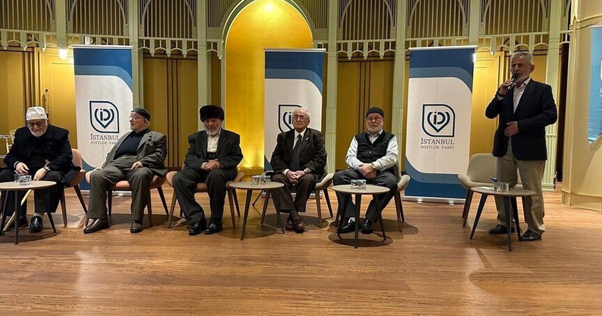 İstanbul Dostluk Vakfı 'Çınarlar Buluşması' düzenledi