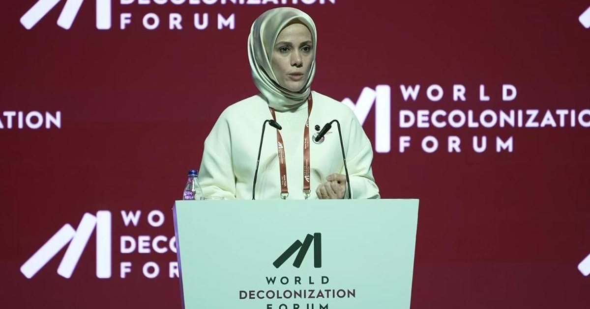 Esra Albayrak: Daha adil bir dünya için çalışmalıyız