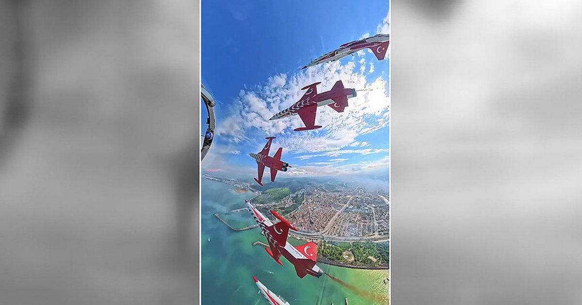 Türk Yıldızları Samsun'da gösteri uçuşu kokpit içi görüntü