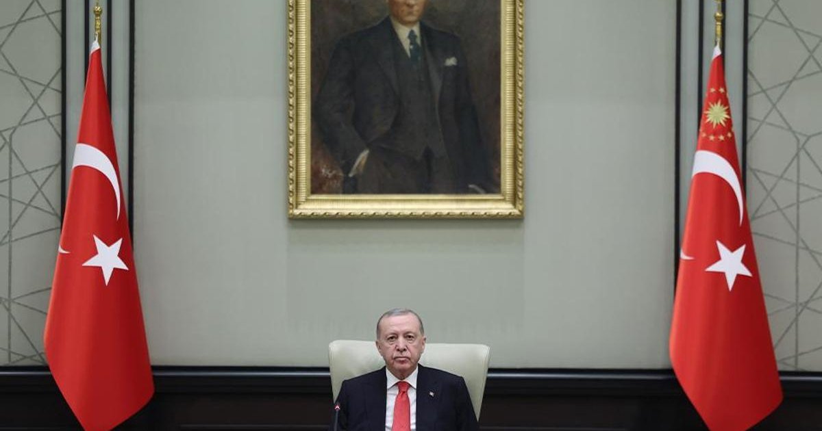 Cumhurbaşkanı Erdoğan başkanlığında kabine toplantısı başladı