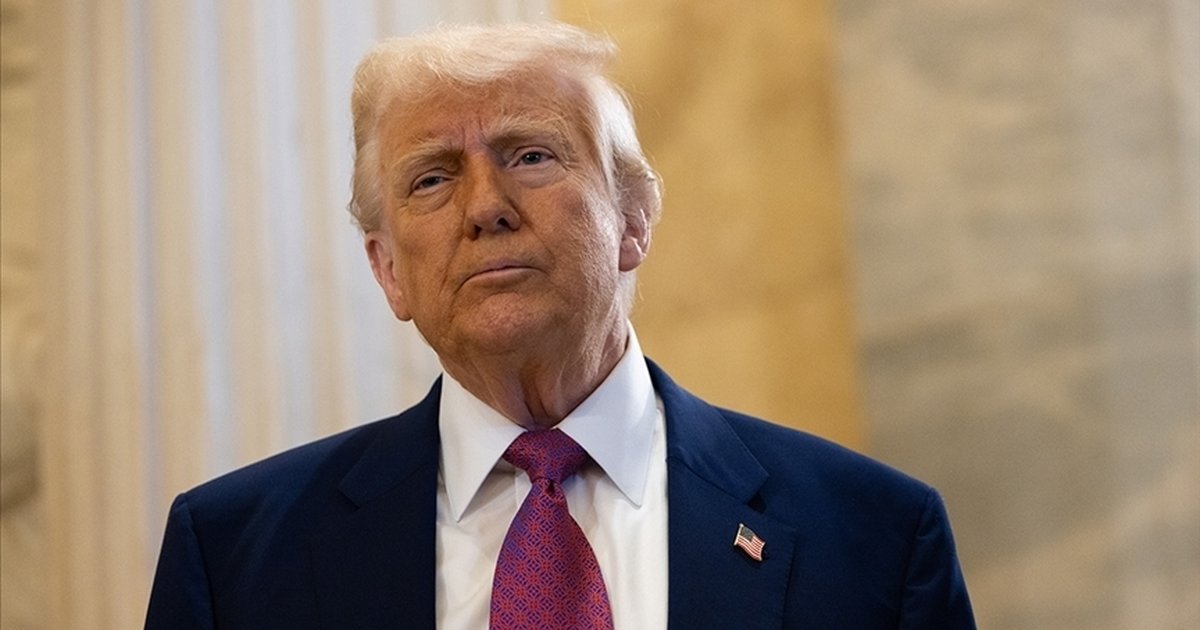 Trump, İran'ın Hark Adası'nı hedef aldıklarını açıkladı