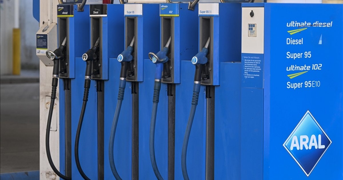 Almanya'da akaryakıt fiyatları yeni düzenleme ile yükseldi