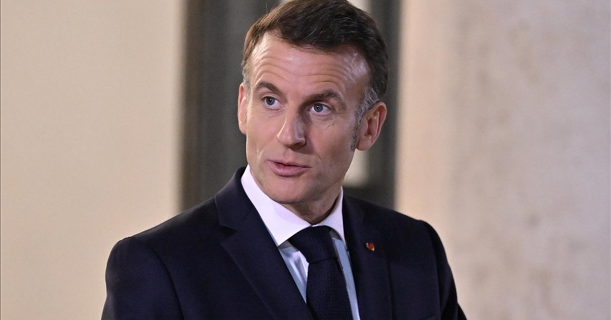 Macron: İki büyük gücün uydu devletleri olmak istemiyoruz