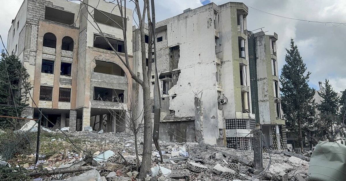 İsrail Lübnan'a saldırdı: 3 ölü